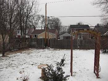 2nd image of 729 N Spring Ave