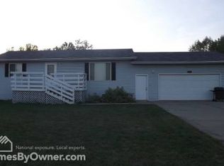 415 N Crawford Rd, Vermillion, SD 57069
