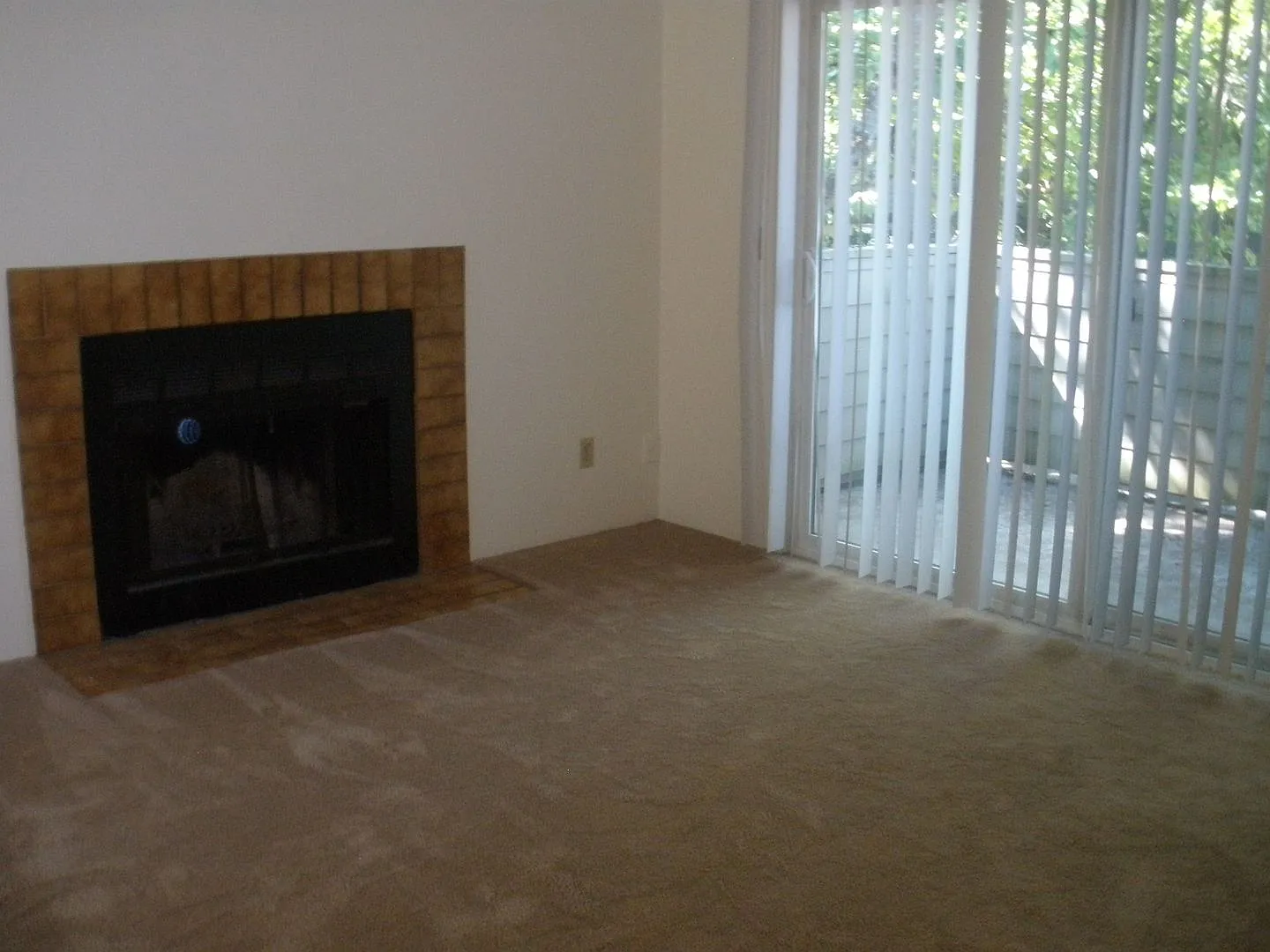 Kirkland/Juanita Condo - Cambridge Place — Photo 3