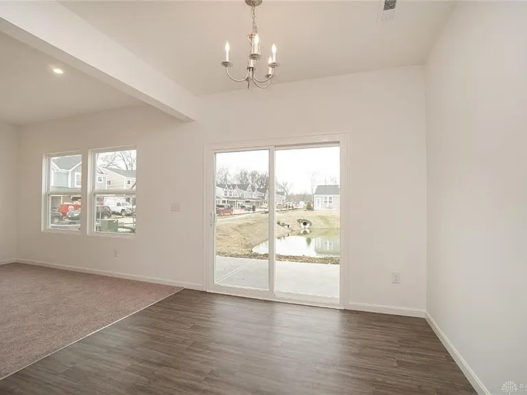 1500 Summerview Ln — Photo 8