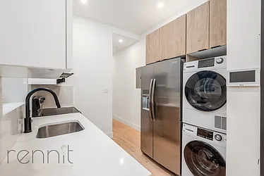 Rented by Rennit Inc.
