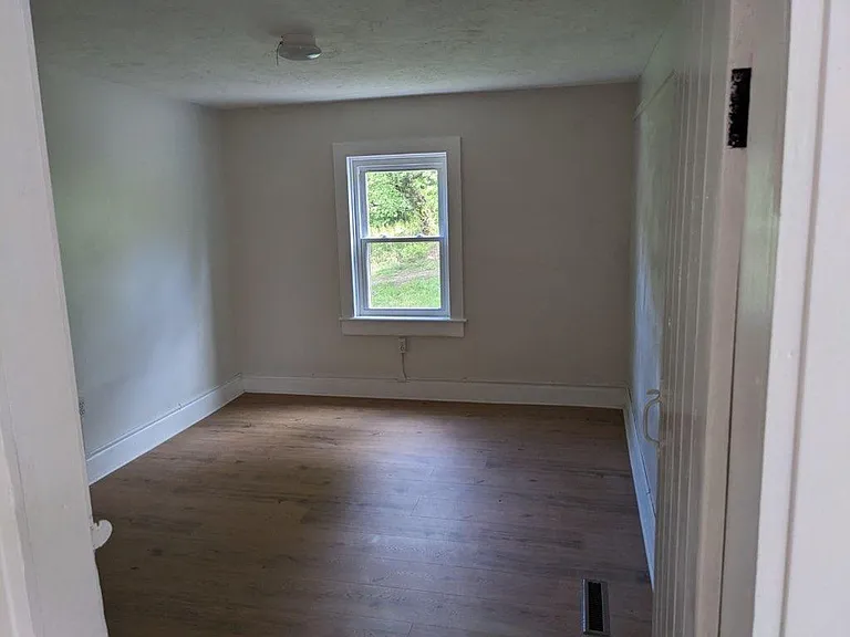 1299 Porters Rd — Photo 33