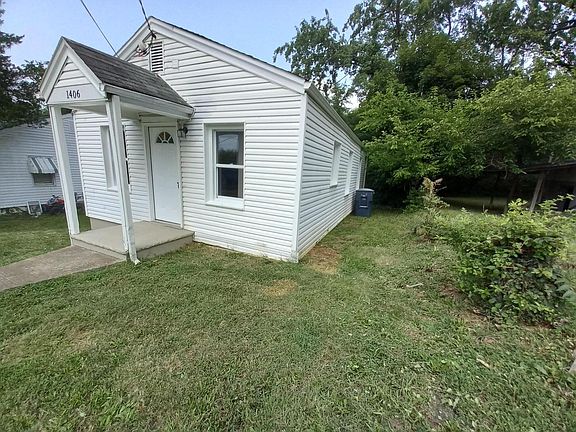 2nd image of 1406 Wellsley St NW