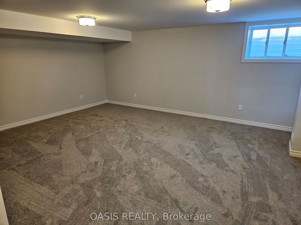 528 Sonmarg Cres, Barrhaven, ON K2J 7A5