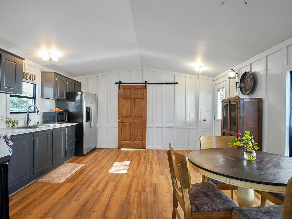 10th image of this home