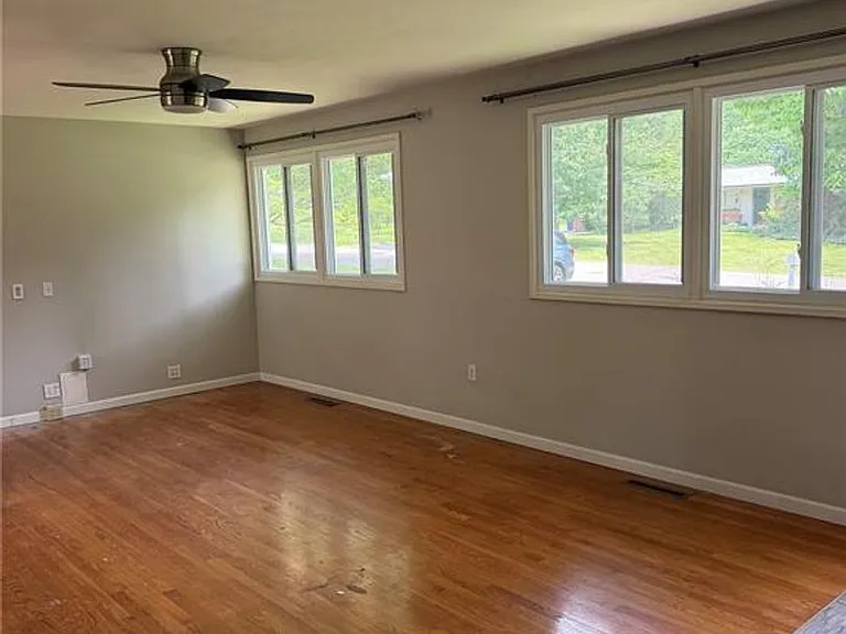 709 Elkington Ln — Photo 14