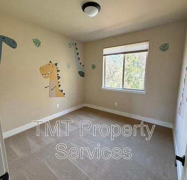 2839 Sevilla Ln — Photo 17
