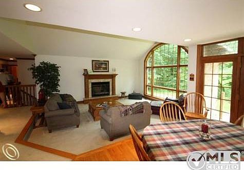 5030 Brown family room 2013.JPG