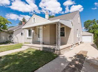 8434 Lenore St, Dearborn Heights, MI 48127