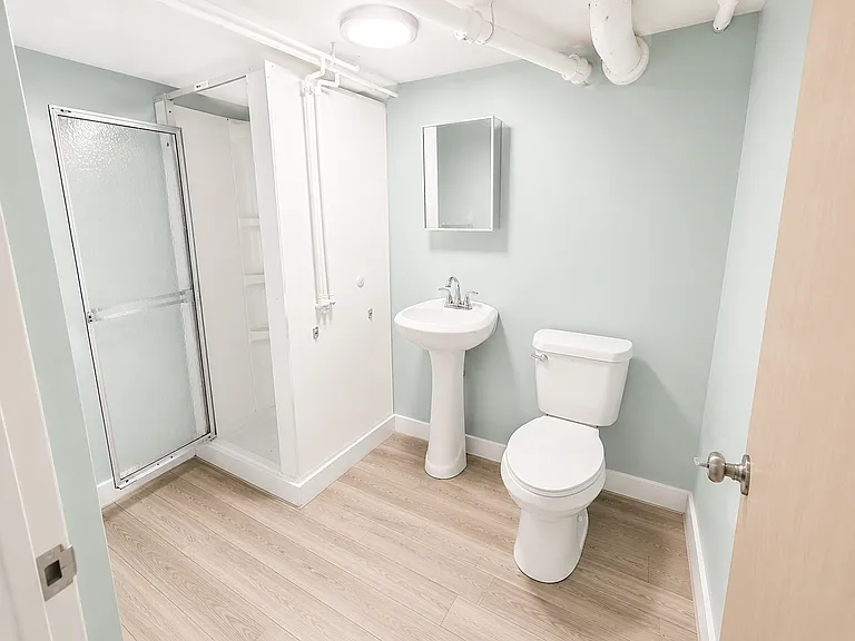 82 Adams St — Photo 9