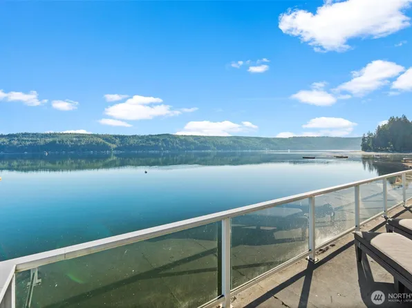 11031 NE North Shore Road, Belfair, WA 98528