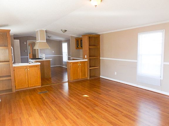 3rd image of 187 Ponderosa Trl S