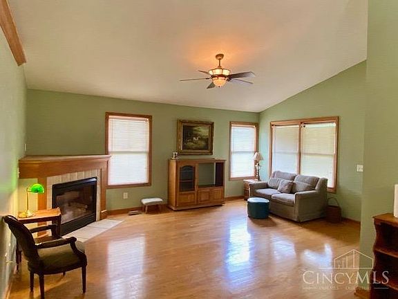 4th image of 4931 Sir Gregory Way