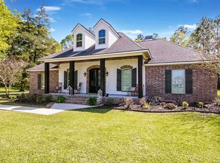 11007 Avenue Des Chenes, Abbeville, LA 70510