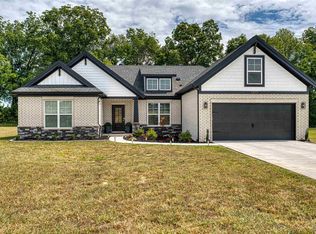 5620 Red Lake Dr, Mount Vernon, IN 47620