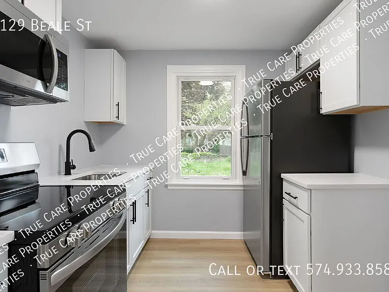 1129 Beale St — Photo 8