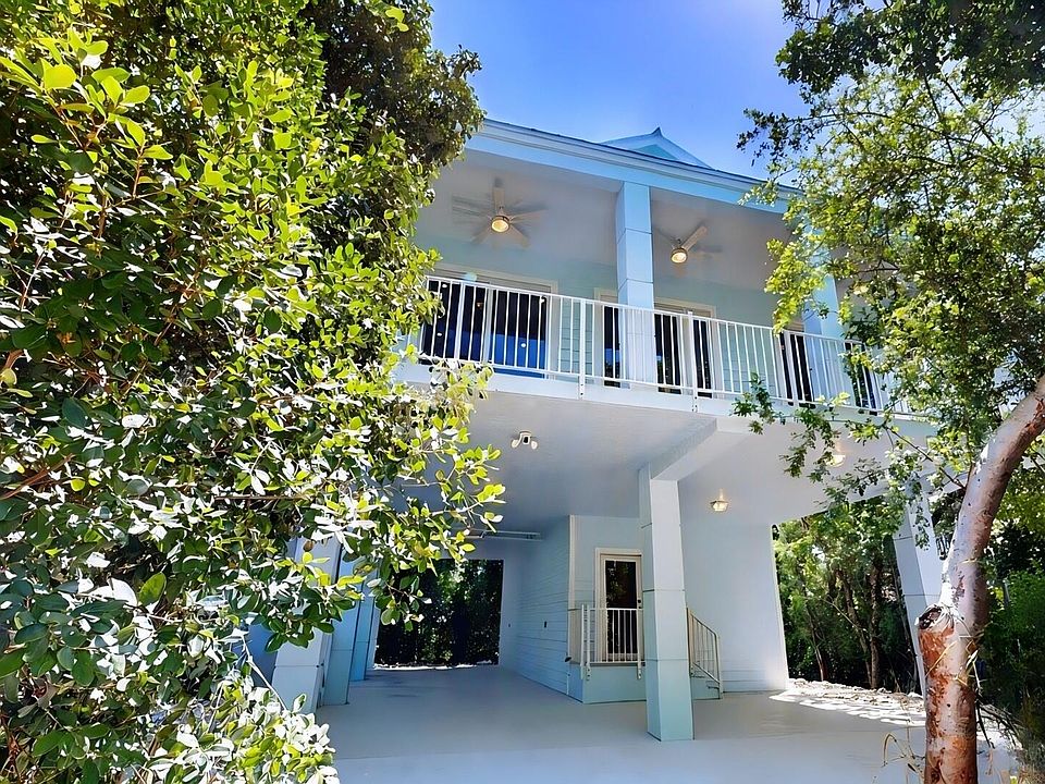 1st image of 1025 Snapper Ln