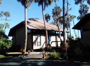 2733 N Seabreeze Poin #A-1, Crystal River, FL 34429