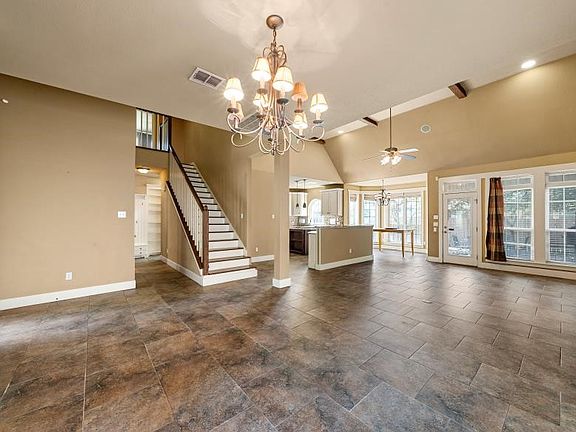 5th image of 17015 Stone Briar Rd