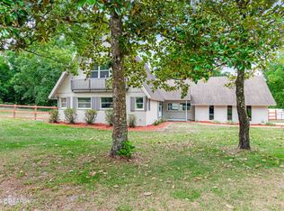 3805 N Spring Garden Ave, Deland, FL 32724