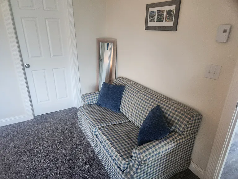 33013 G Pl — Photo 7