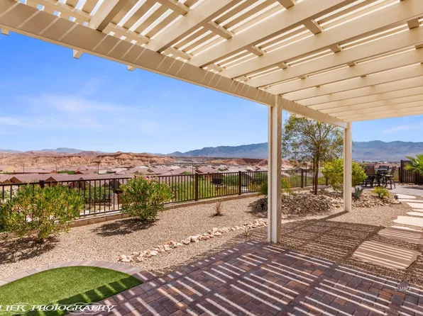 929 Flagstone Blf, Mesquite, NV 89034
