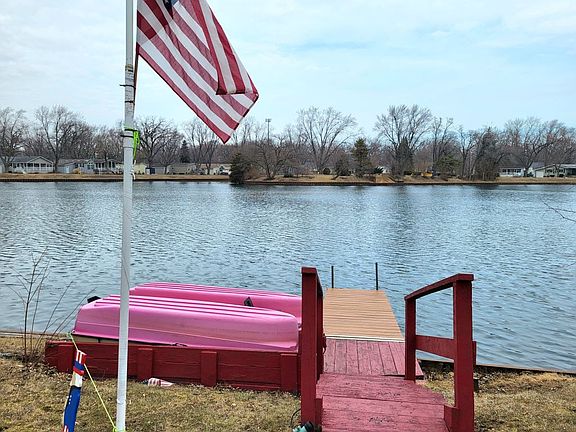 4th image of 240 Little Peninsula Rd #318