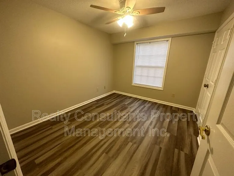 800C Folly Ct — Photo 13