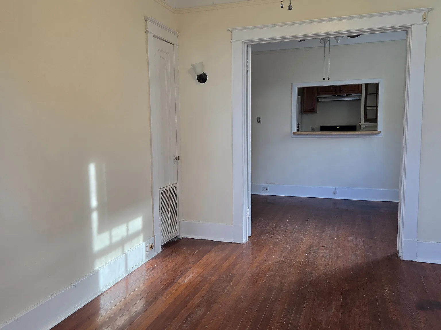 1 bed, 550 sqft, $1,025 — Photo 2