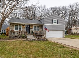 23216 Alexander Rd, North Olmsted, OH 44070