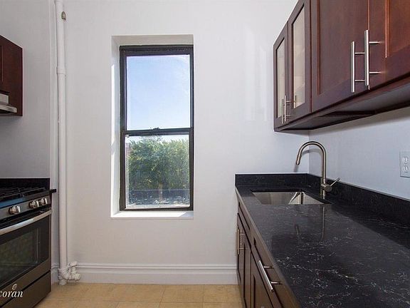 3rd image of 3086 32nd St APT 38