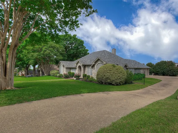 11 Lakeway Dr, Heath, TX 75032