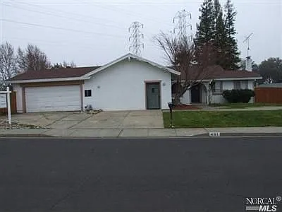 491 Valencia Ln photo 1