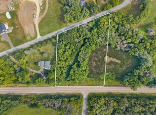 10 Yellowstone Trl, Hudson, WI 54016