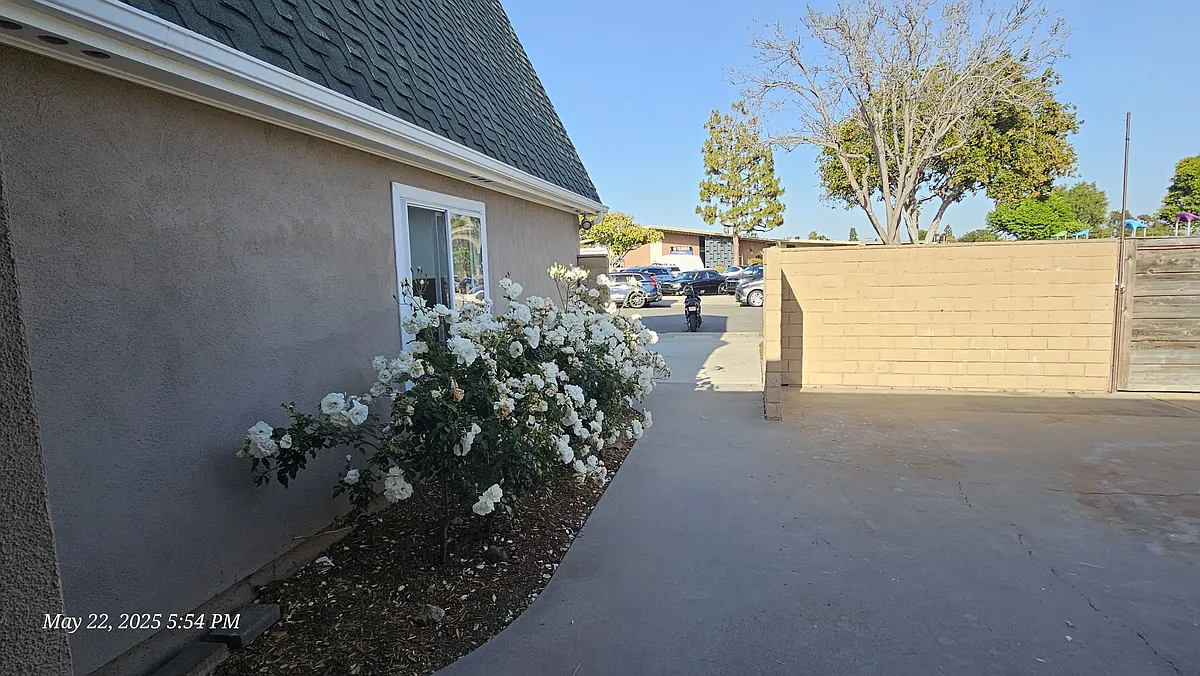Photo 2 of 14 - 17339 Santa Suzanne St - Fountain Valley, CA Building Photo - 17339 Santa Suzanne St