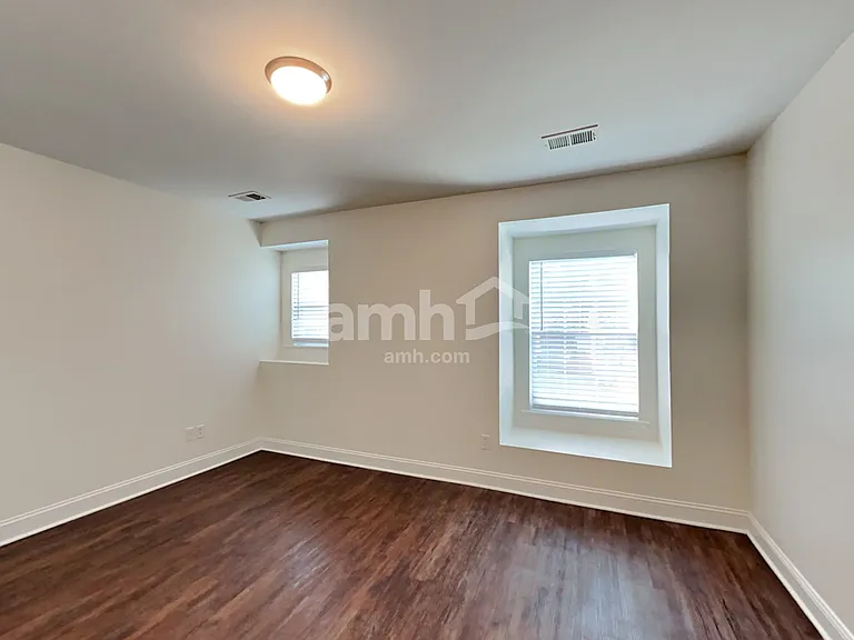 15541 Normans Landing Dr — Photo 19