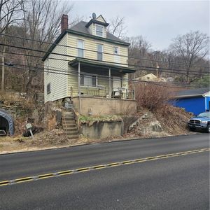 1213 Island Ave, Mc Kees Rocks, PA, 15136