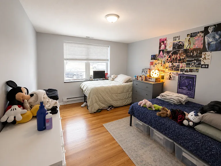 530 Vfw Pkwy #101 — Photo 4