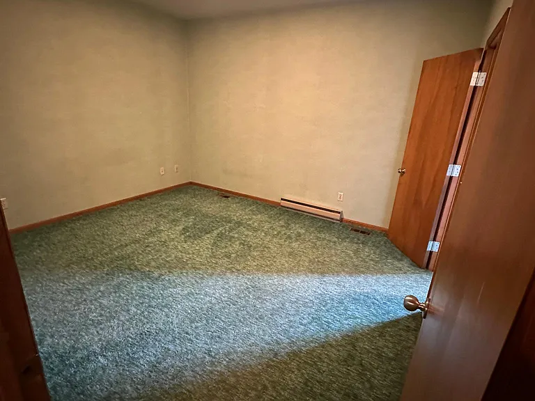 549 Main St #1 — Photo 4