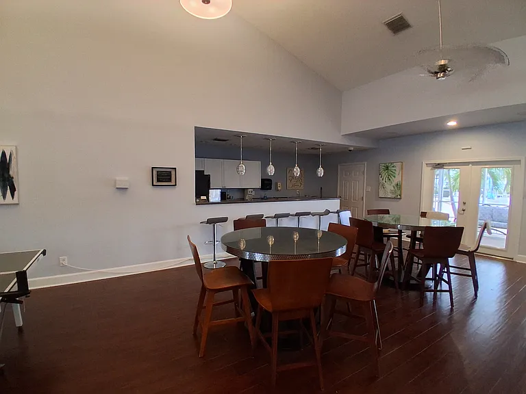 101 Pompano Dr SE #D — Photo 19