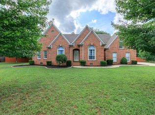 610 Kings Ridge Dr, Murfreesboro, TN 37129