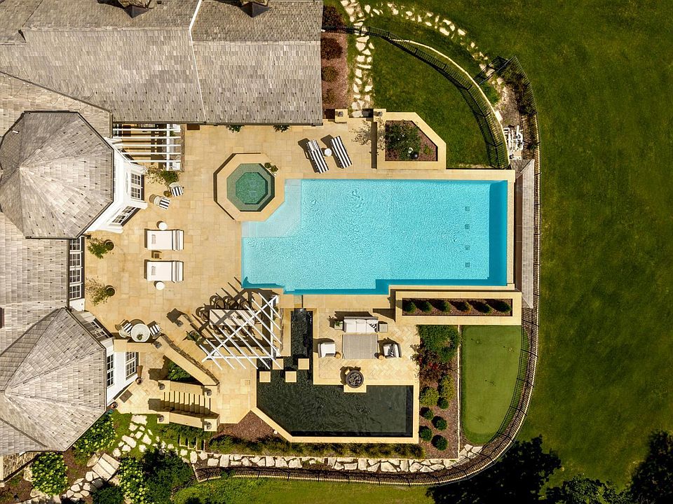 7317 Auto Club Rd, Bloomington, MN 55438 MLS 6359544 Zillow