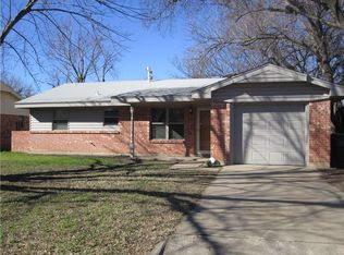 306 Thompson Dr, Norman, OK 73069