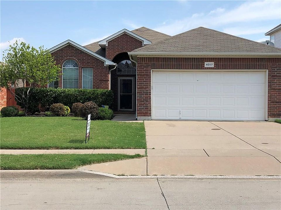1st image of 4017 Petersburg Dr
