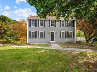 599 Oakhill Ave, Attleboro, MA 02703