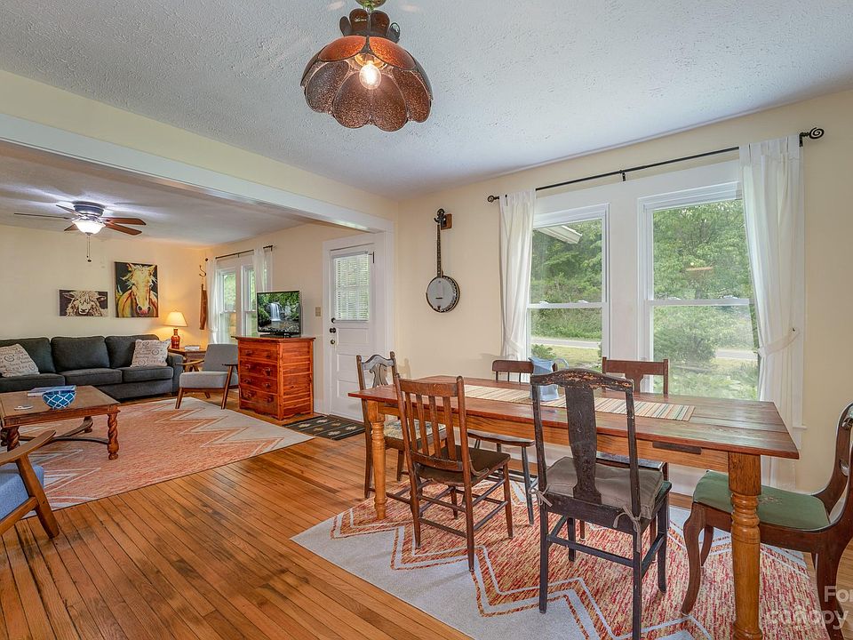 1968 Pleasant Grove Rd, Hendersonville, NC 28739 Zillow