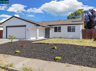 1042 Tanager Ln, Fairfield, CA 94533