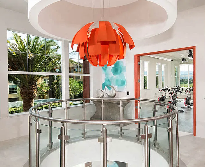 Stunning two-floor lobby
