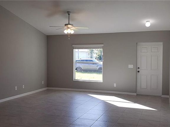 2nd image of 309 SW 29th St