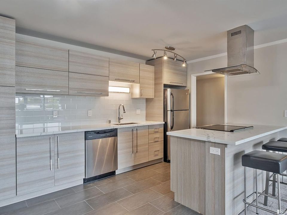 1st image of 1458 Hudson St APT 203